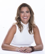 Dr.Nicole LePera (c) Starla Fortunato